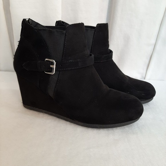 Marbella Sage Booties 5 M Black Wedge Heel Buckle Stretch Ankle Boot - Picture 1 of 12